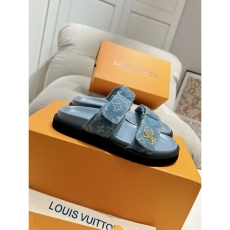 Louis Vuitton Slippers